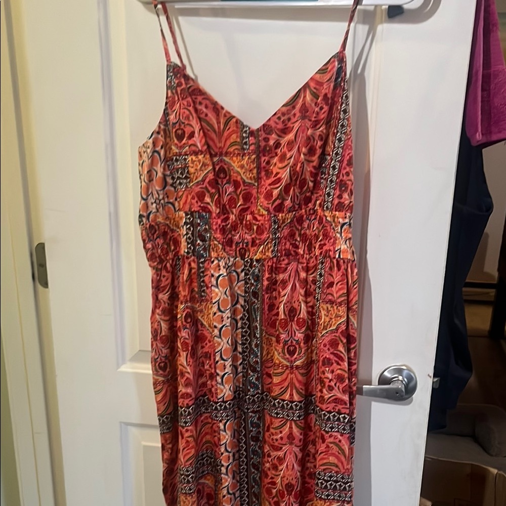 Old Navy Strapless Dress in Red and Orange Pattern